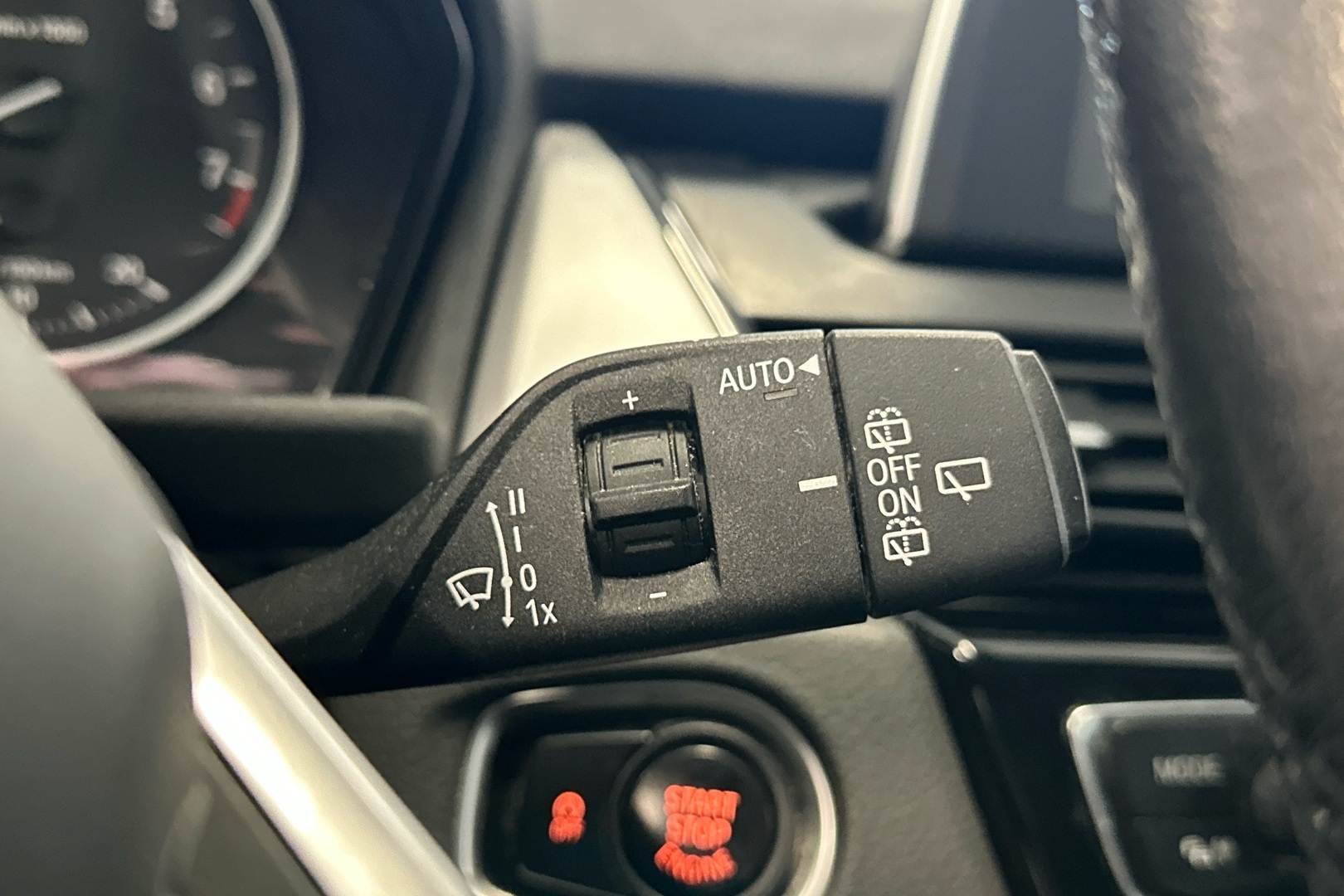 BMW 216 2016