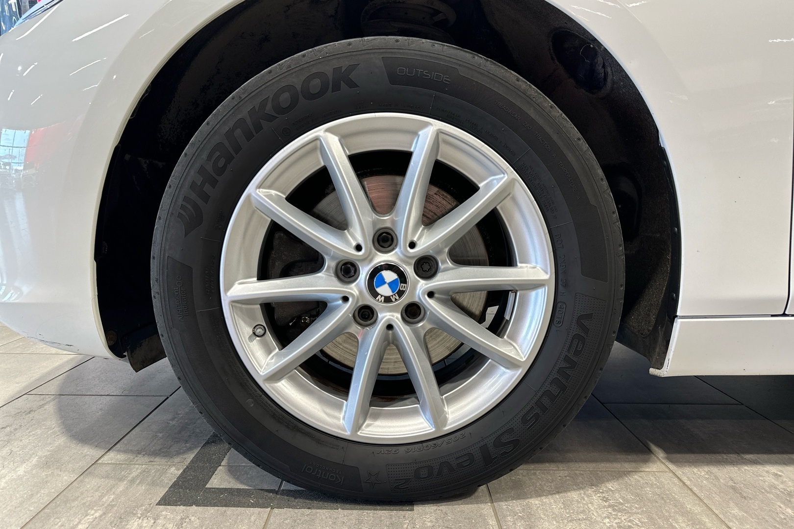 BMW 216 2016