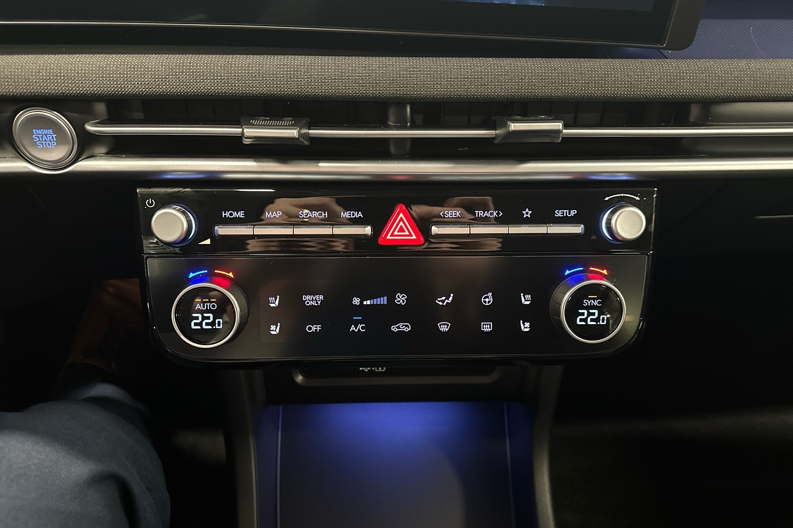 HYUNDAI TUCSON 14