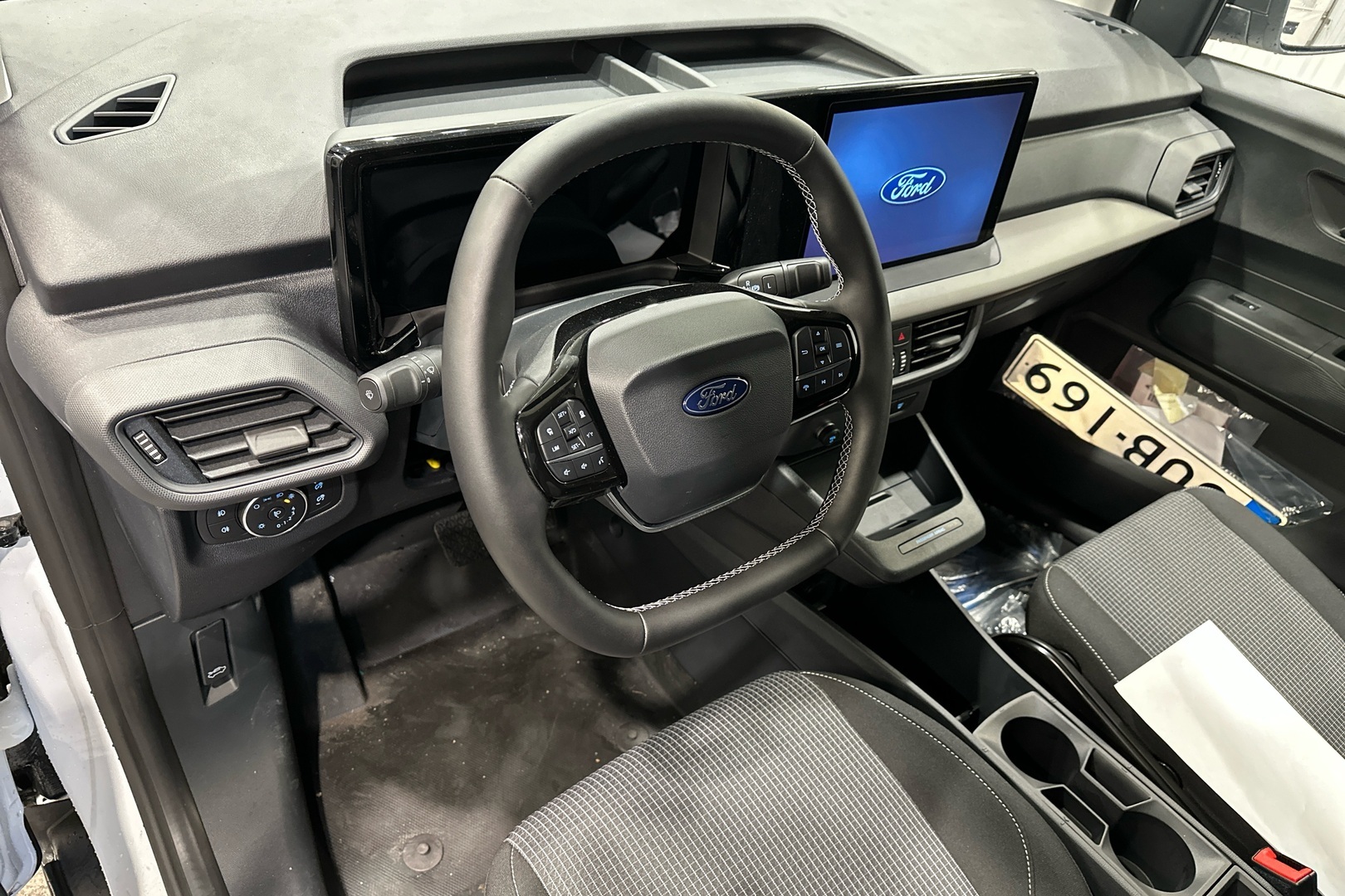 FORD Transit Courier 2025