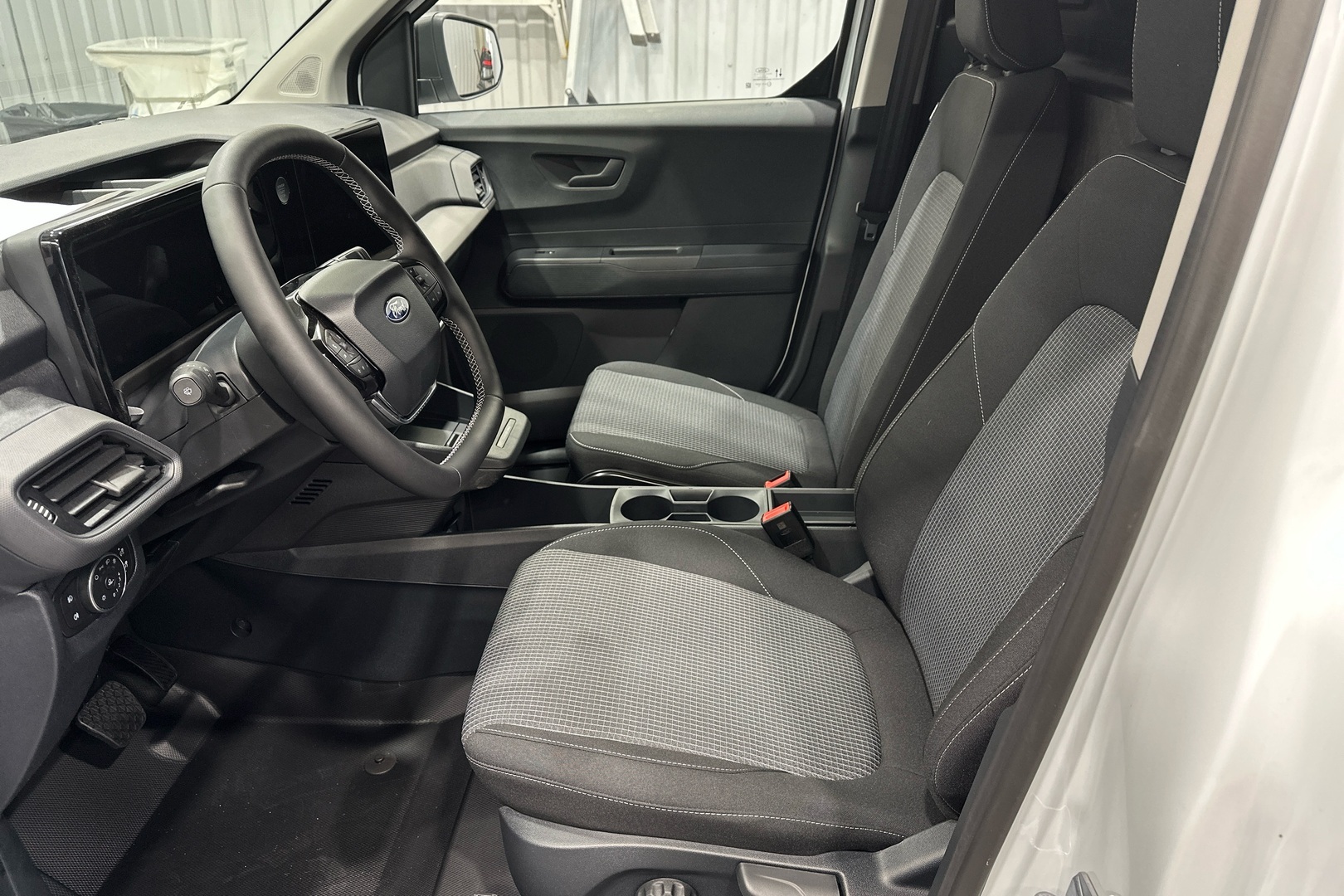 FORD Transit Courier 2025