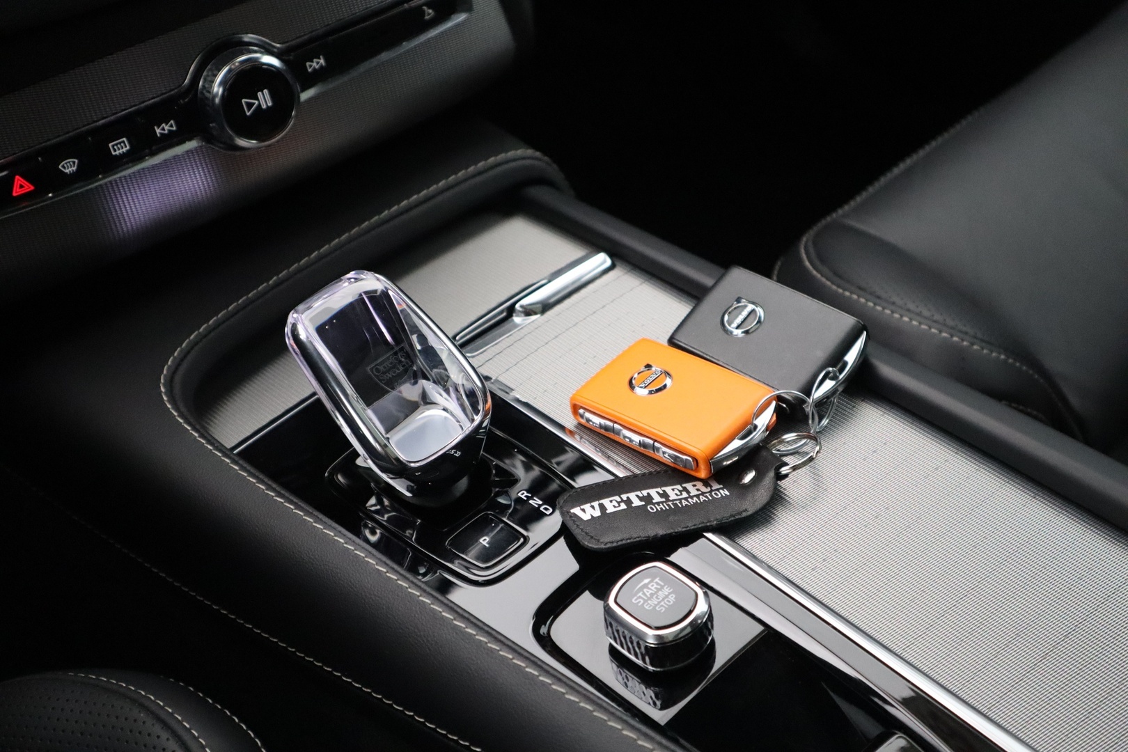 VOLVO XC90 2023