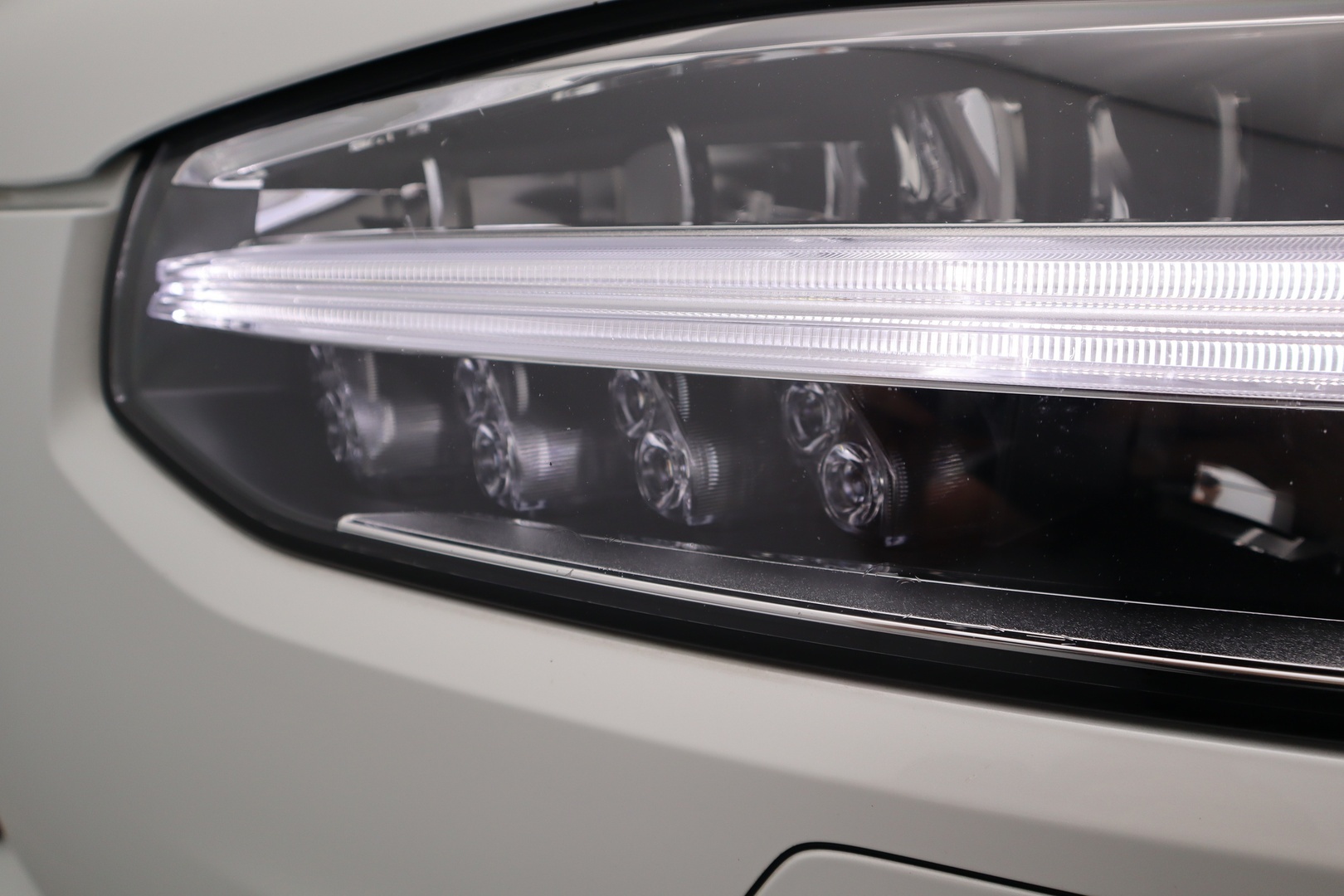 VOLVO XC90 2023