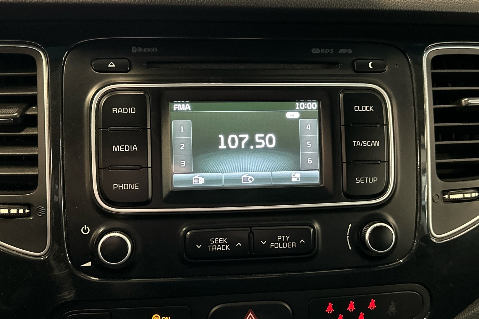 KIA Carens 2016