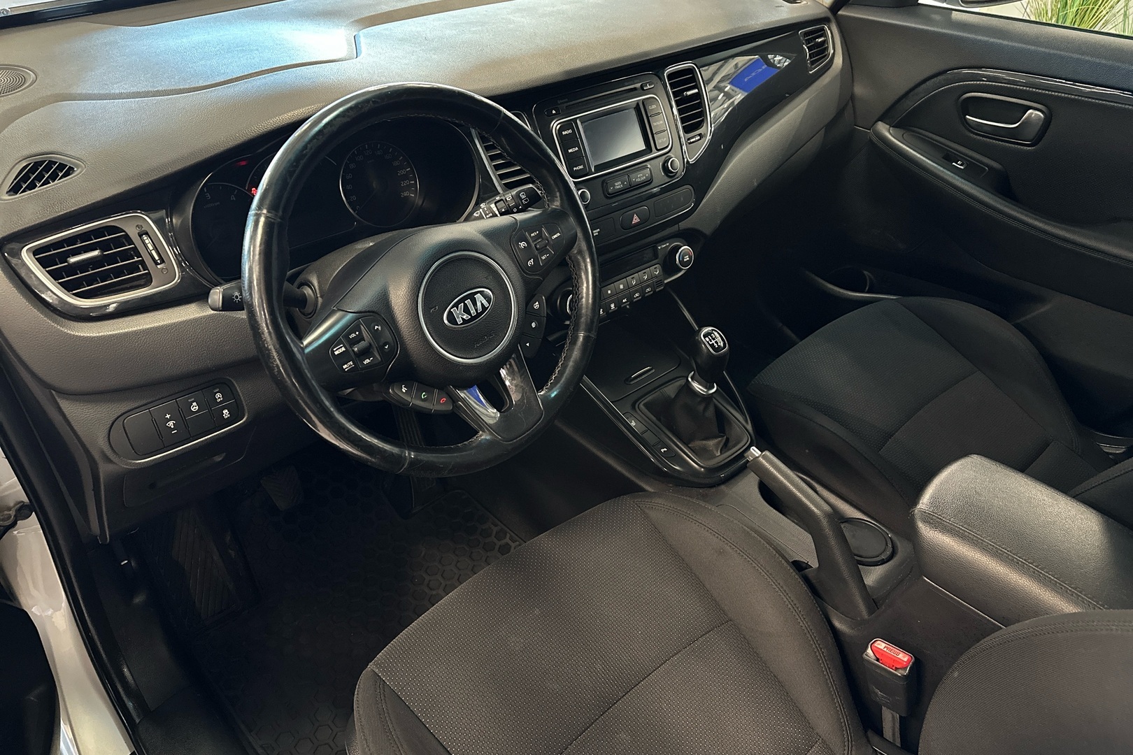 KIA Carens 2016