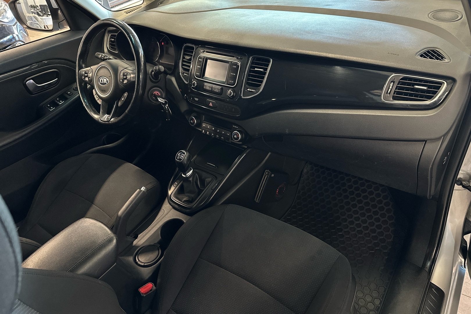 KIA Carens 2016