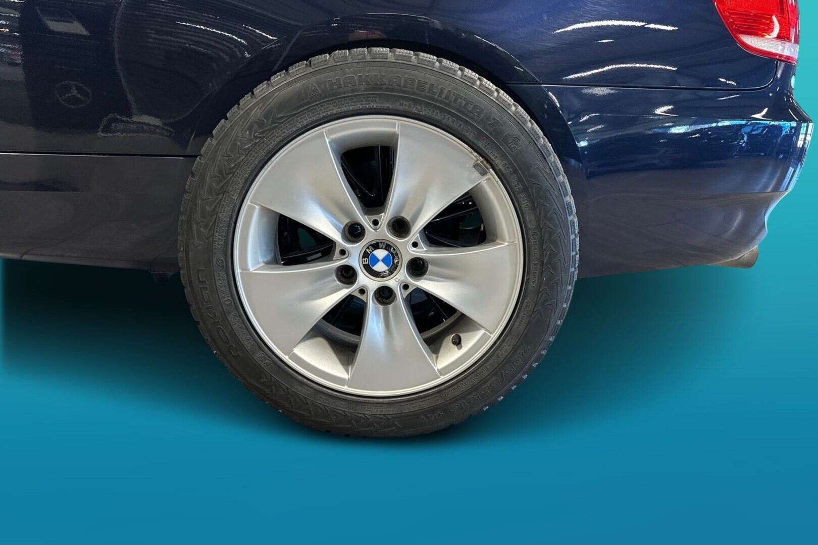 BMW 320 2008