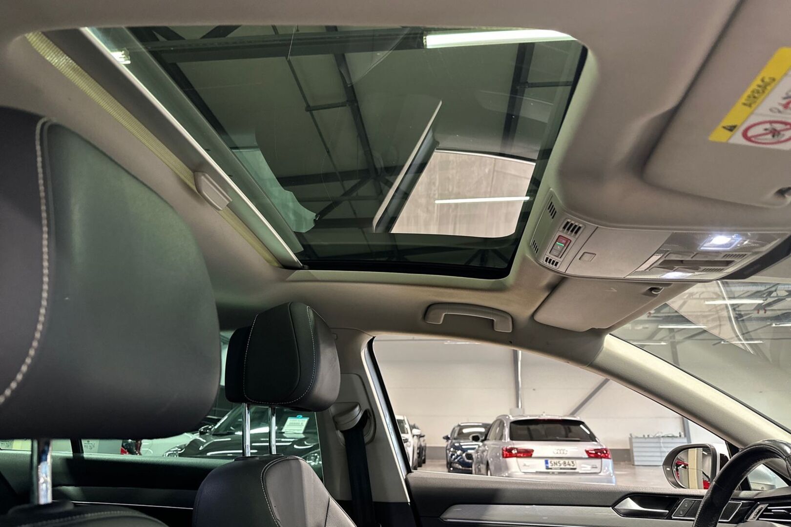 VOLKSWAGEN Passat 2021