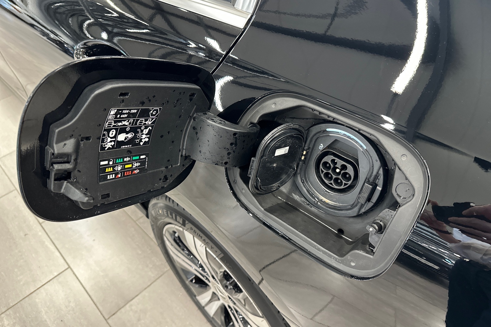 MERCEDES-BENZ C 2022