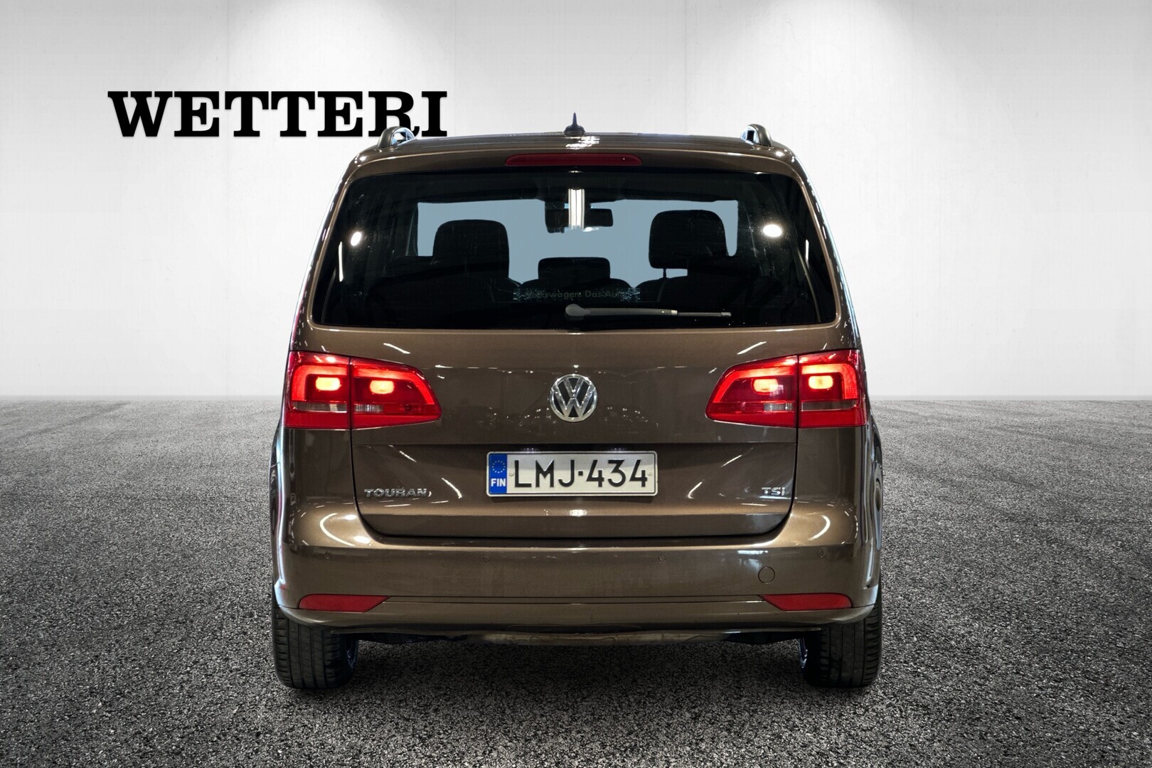 VOLKSWAGEN Touran 2013