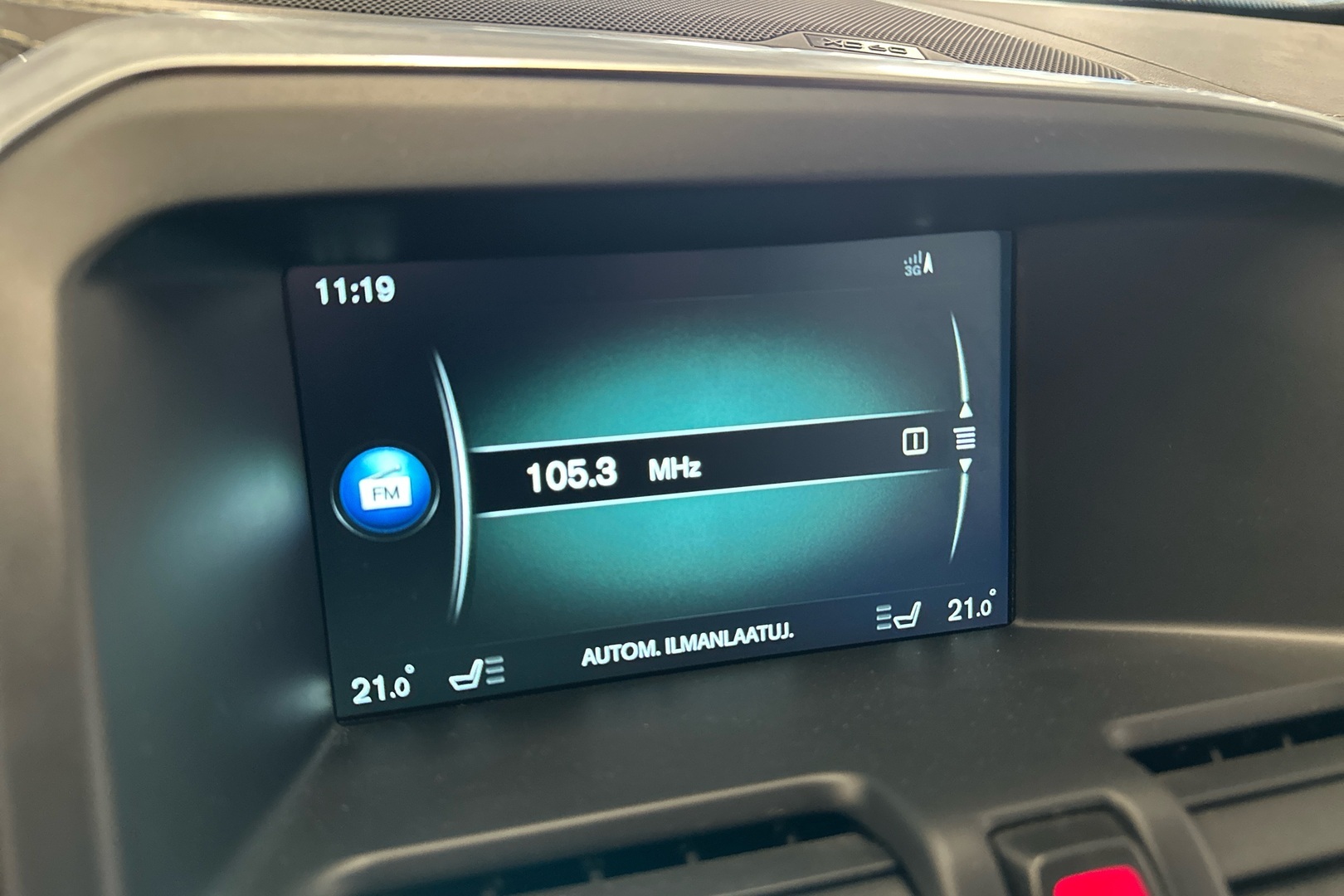 VOLVO XC60 2017