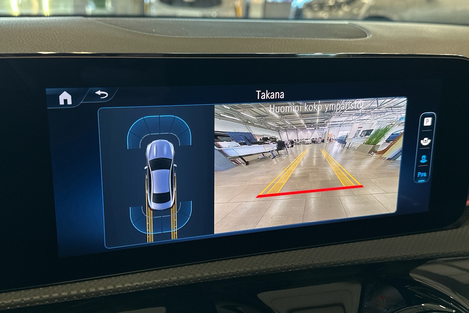 MERCEDES-BENZ CLA 2023