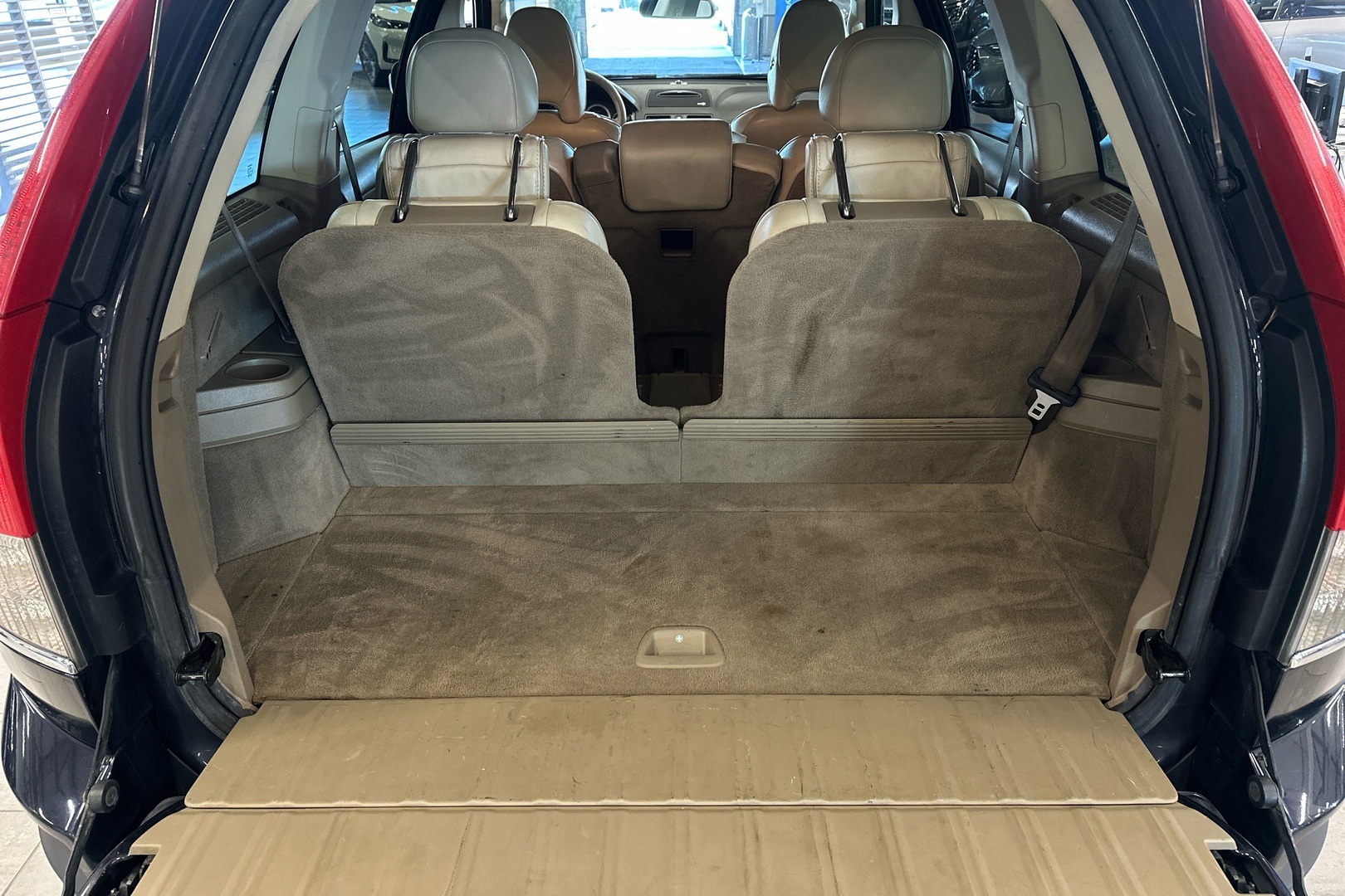 VOLVO XC90 2010