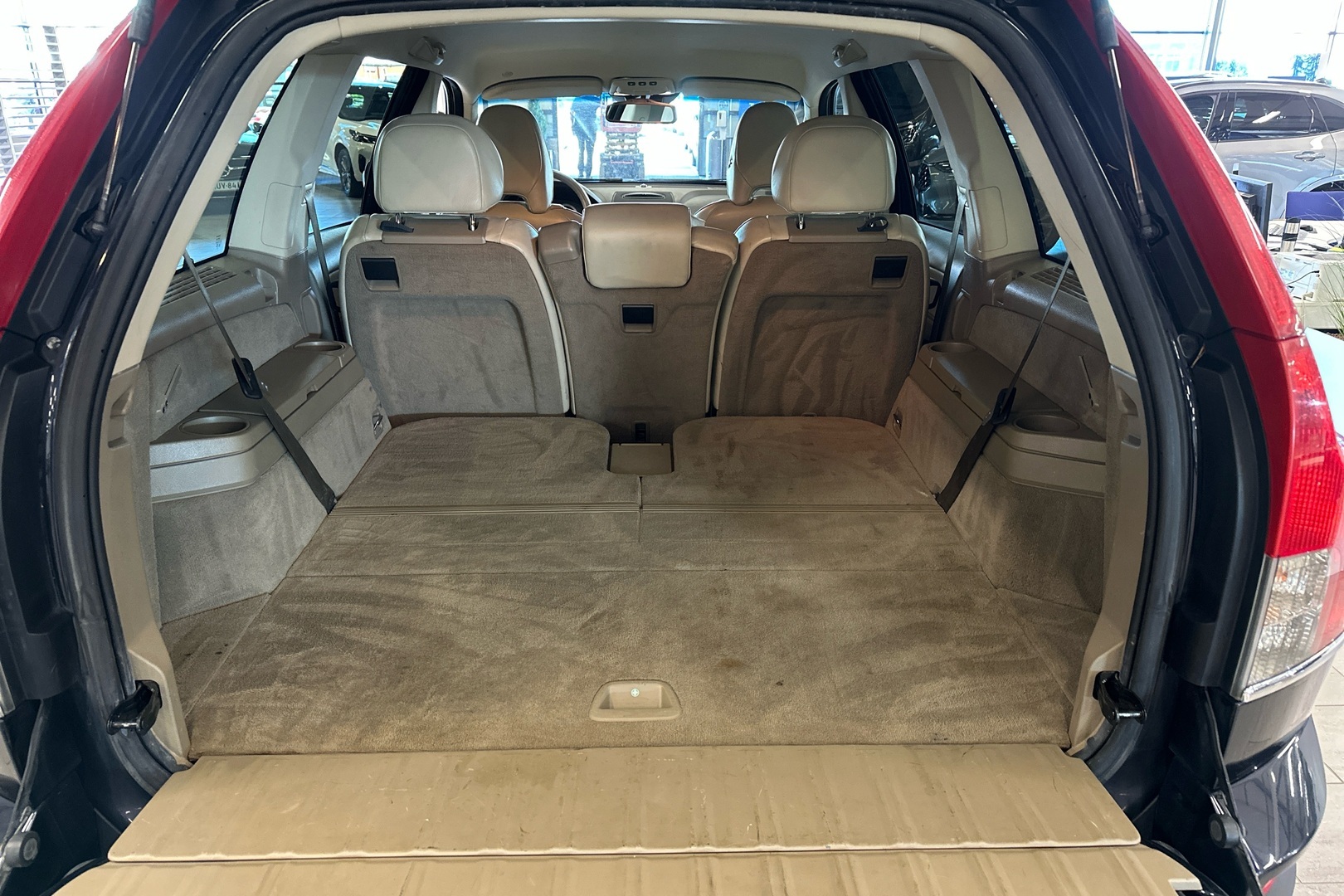 VOLVO XC90 2010