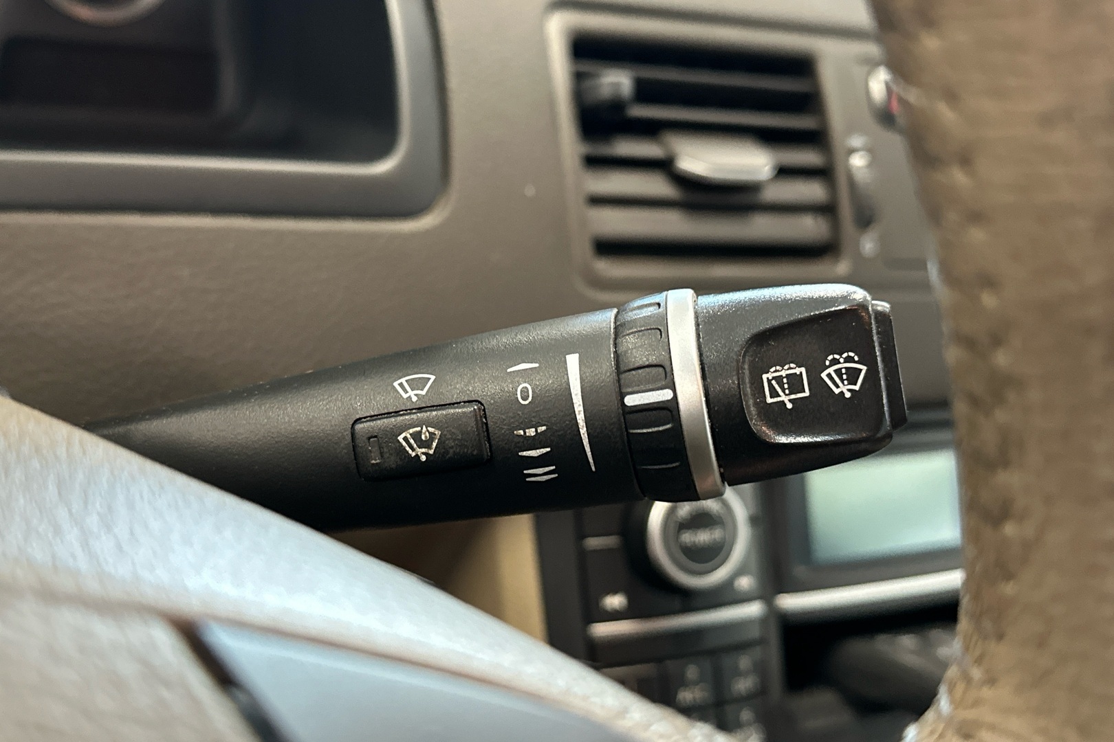 VOLVO XC90 2010