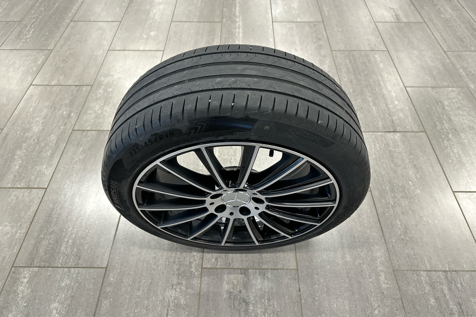 MERCEDES-BENZ C 2022