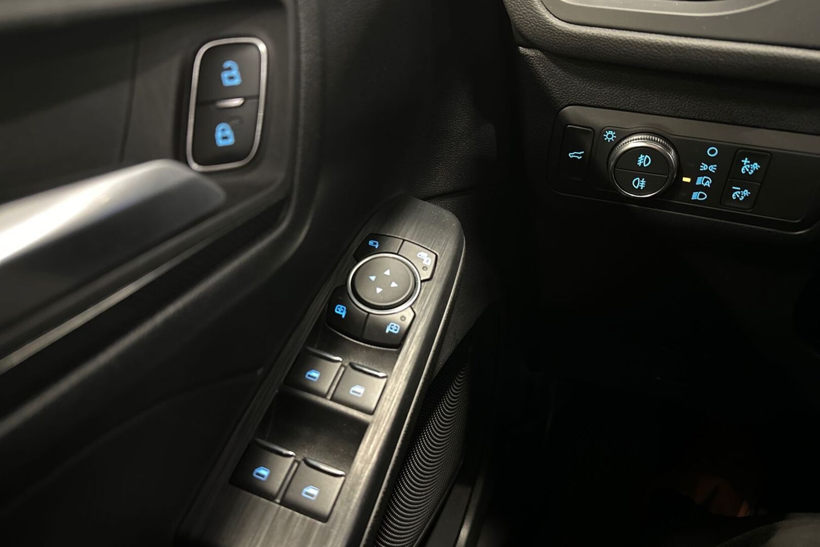 FORD Kuga 2021