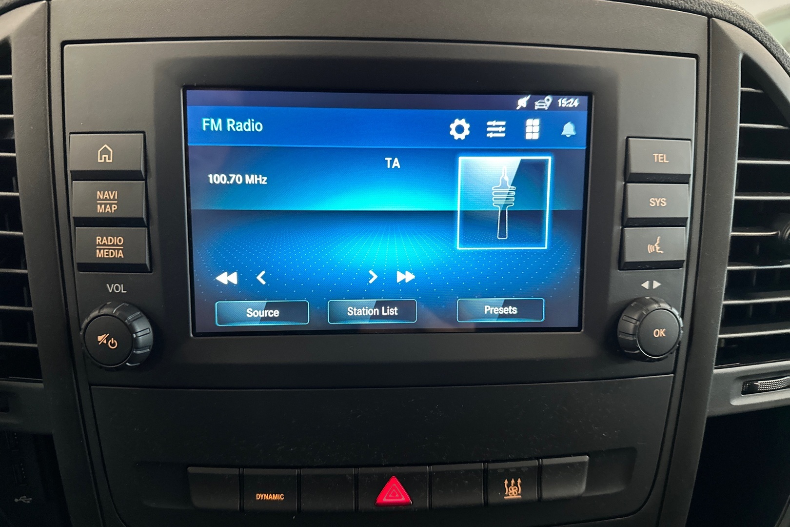 MERCEDES-BENZ Vito 2025