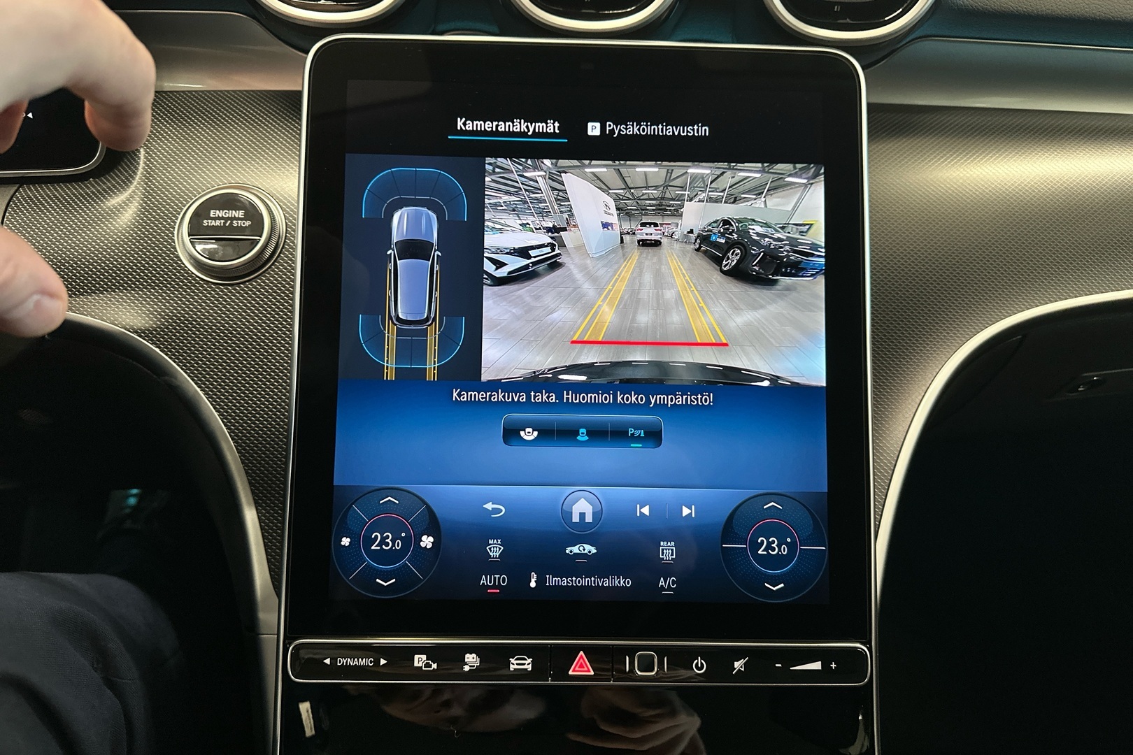 MERCEDES-BENZ C 2024