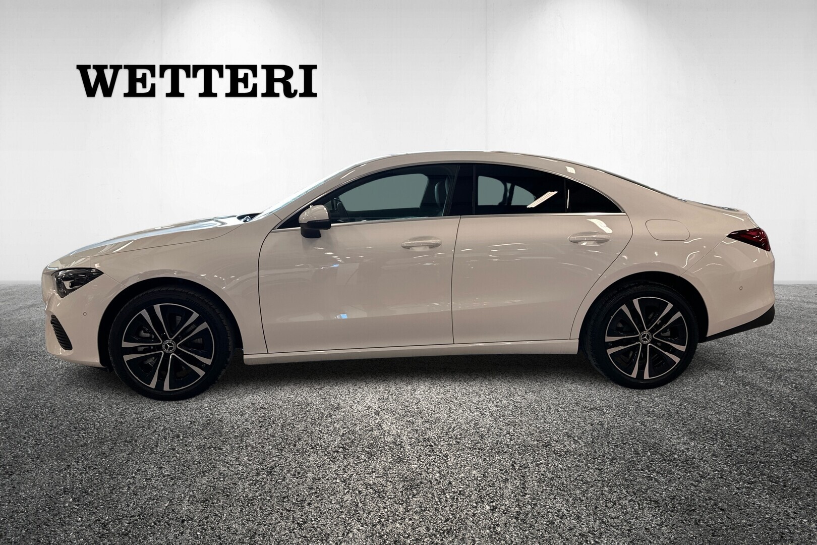 MERCEDES-BENZ CLA 2025