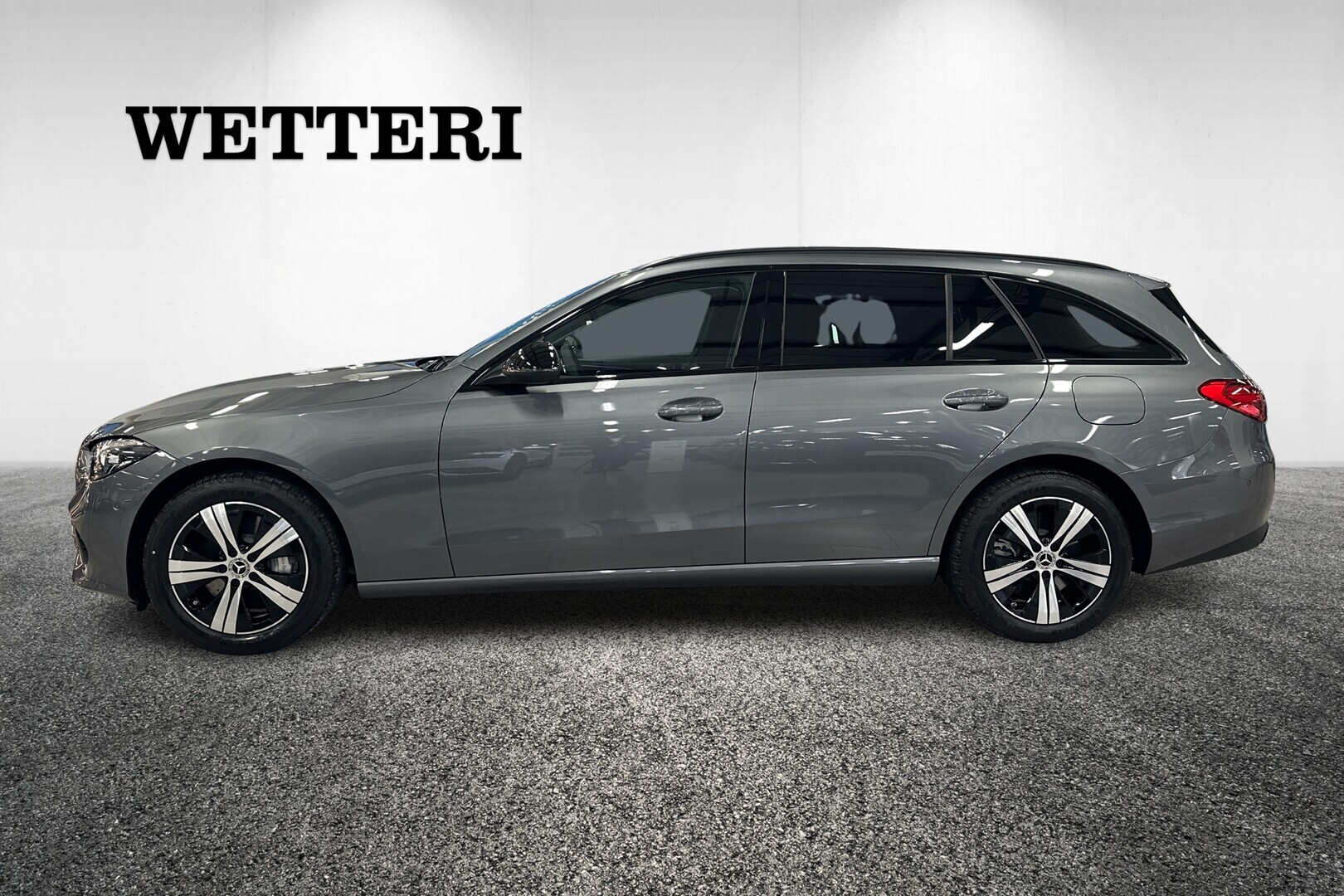 MERCEDES-BENZ C 2025