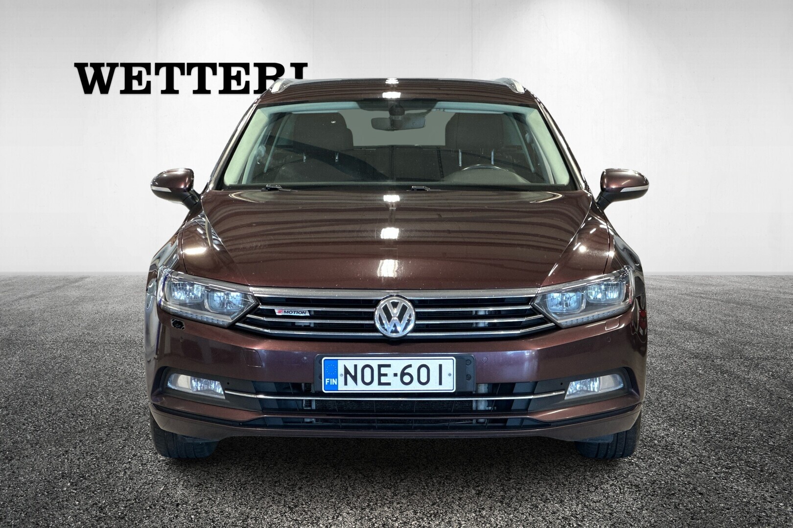 VOLKSWAGEN Passat 2016