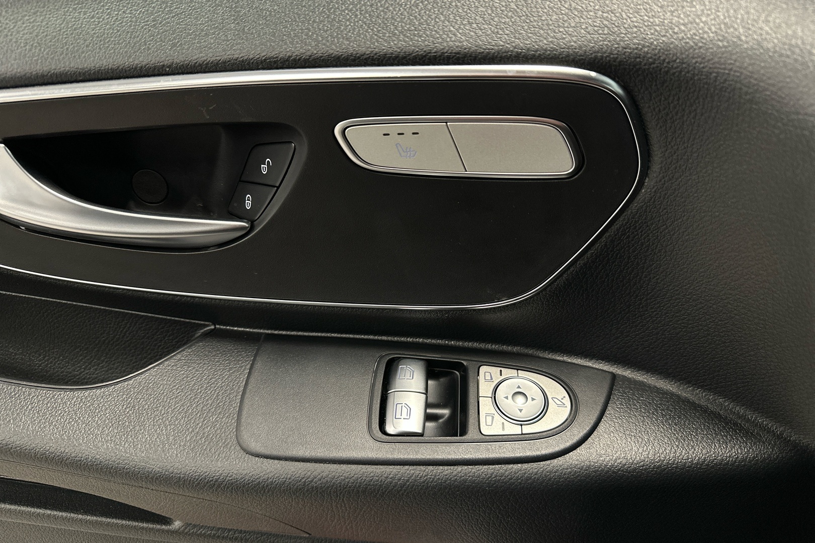 MERCEDES-BENZ Vito 2026