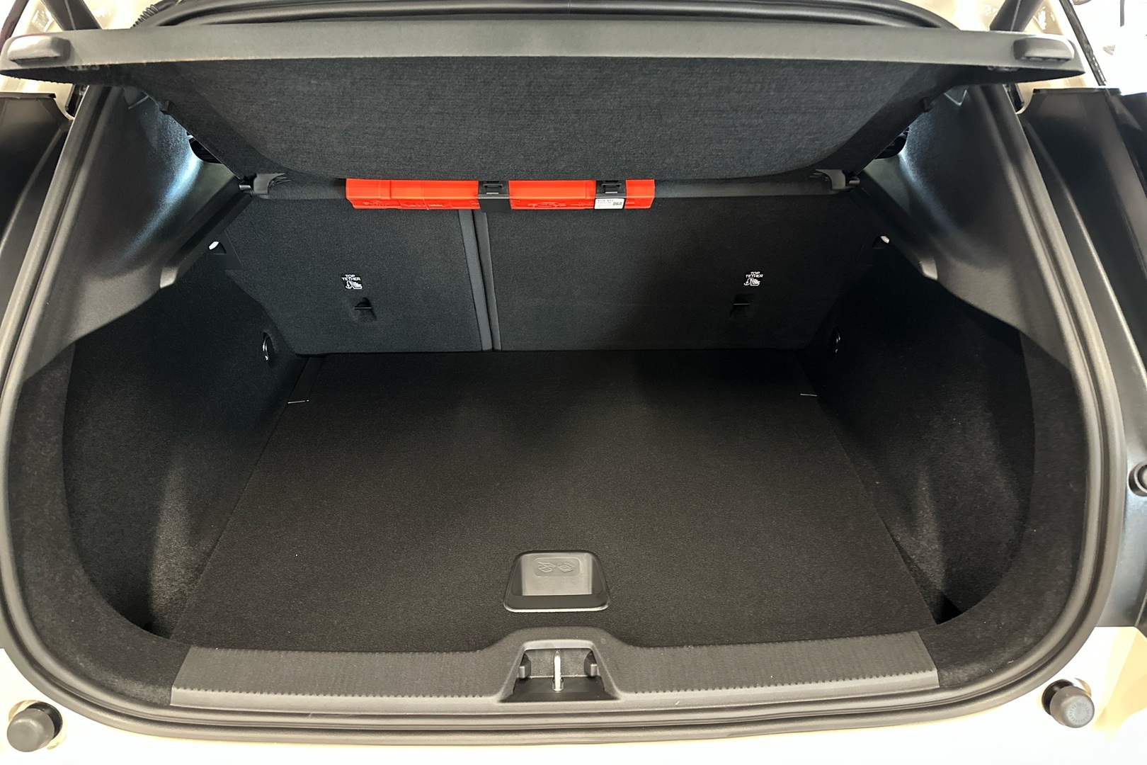 VOLVO EX30 2026