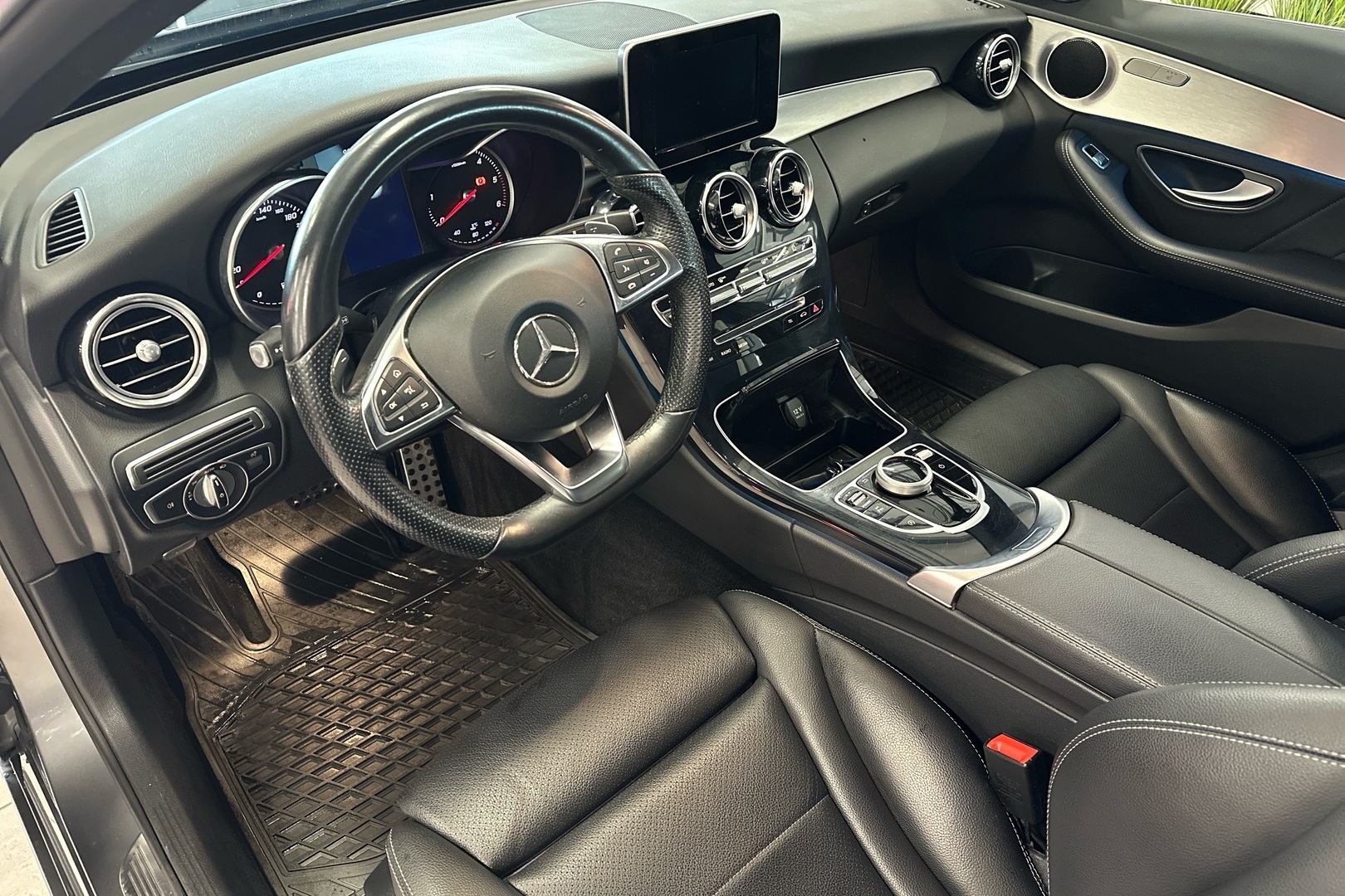 MERCEDES-BENZ C 2017