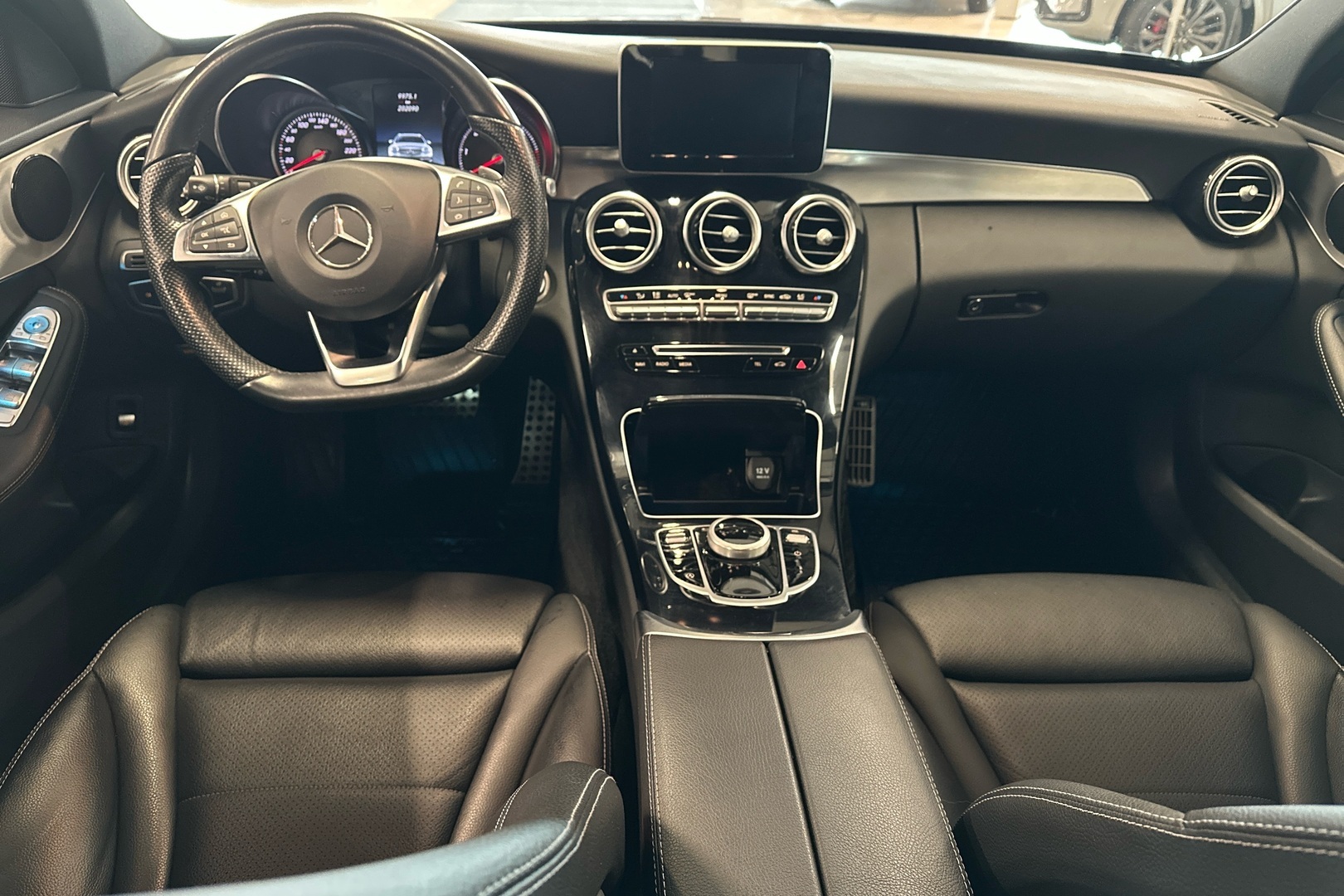 MERCEDES-BENZ C 2017