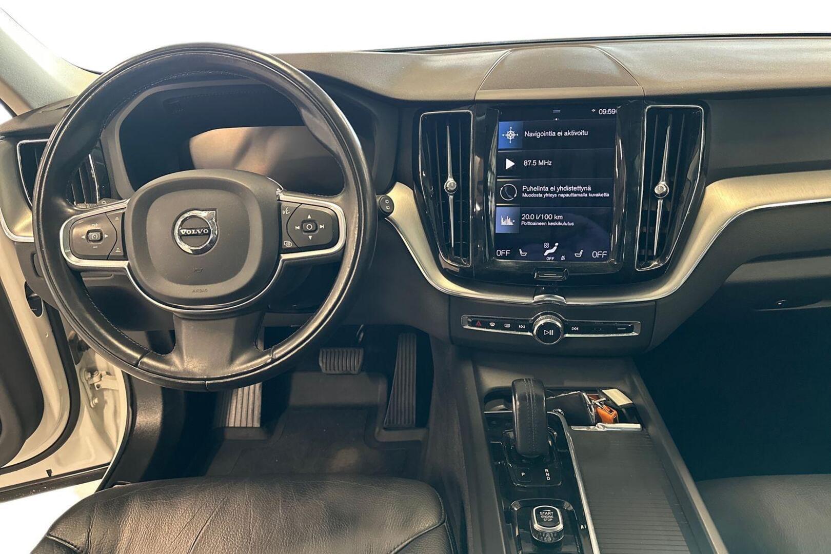 VOLVO XC60 10
