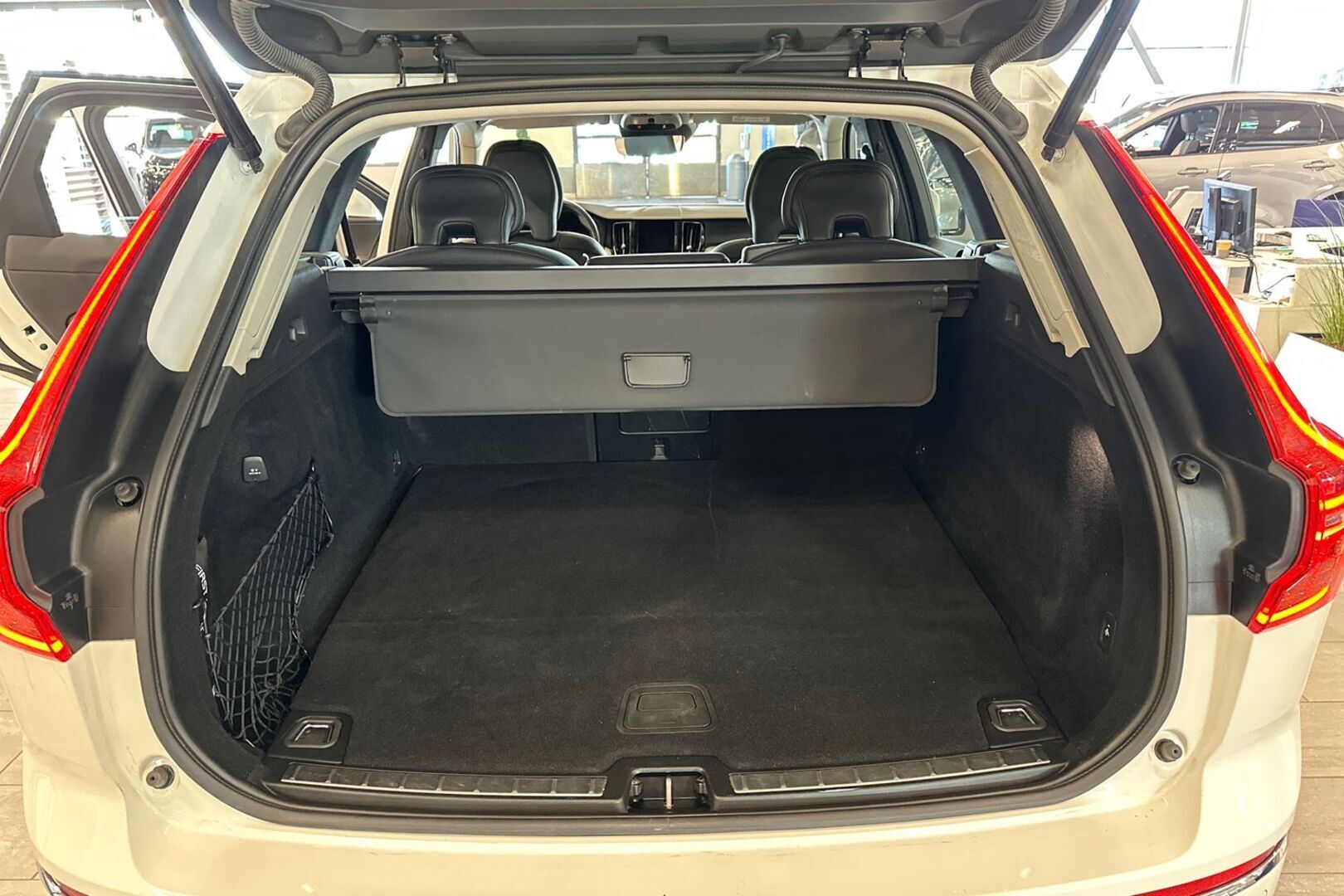 VOLVO XC60 12