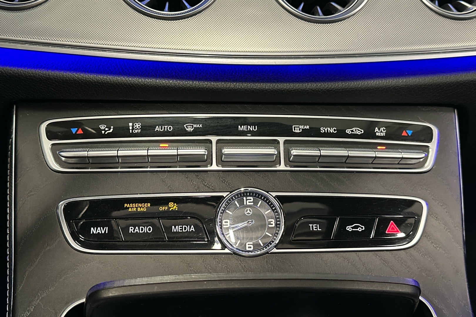 MERCEDES-BENZ E 2019