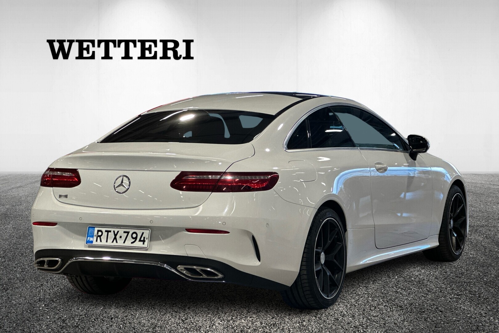 MERCEDES-BENZ E 2019