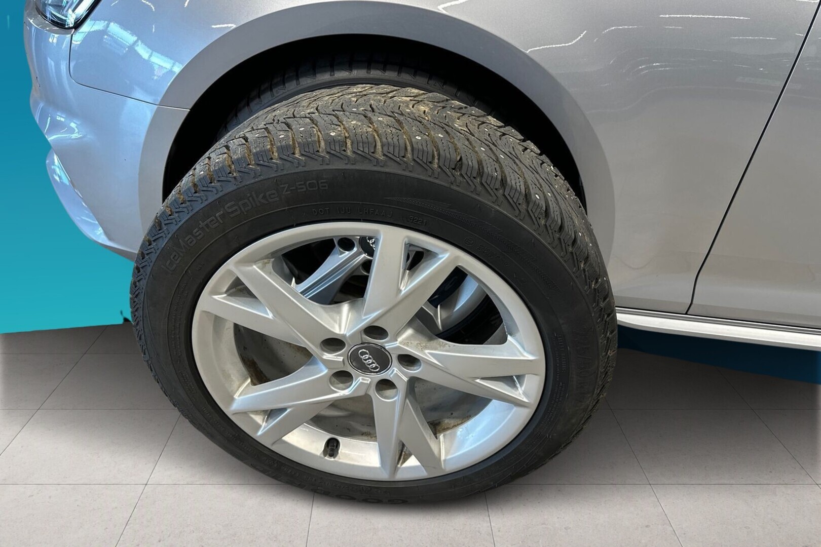 AUDI A4 2019