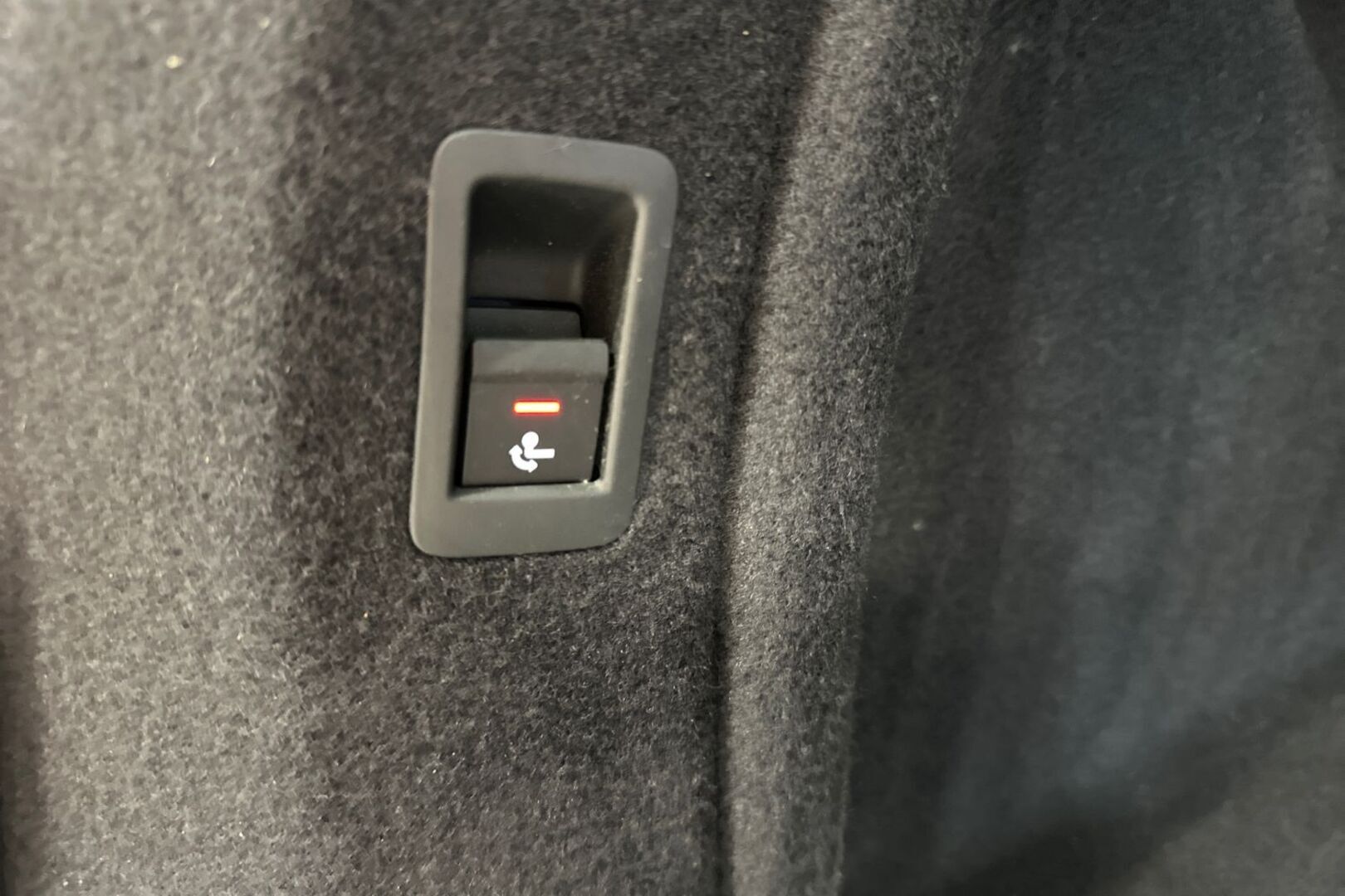 AUDI A4 2019