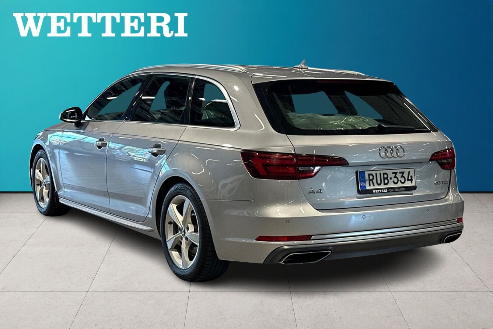 AUDI A4 2019