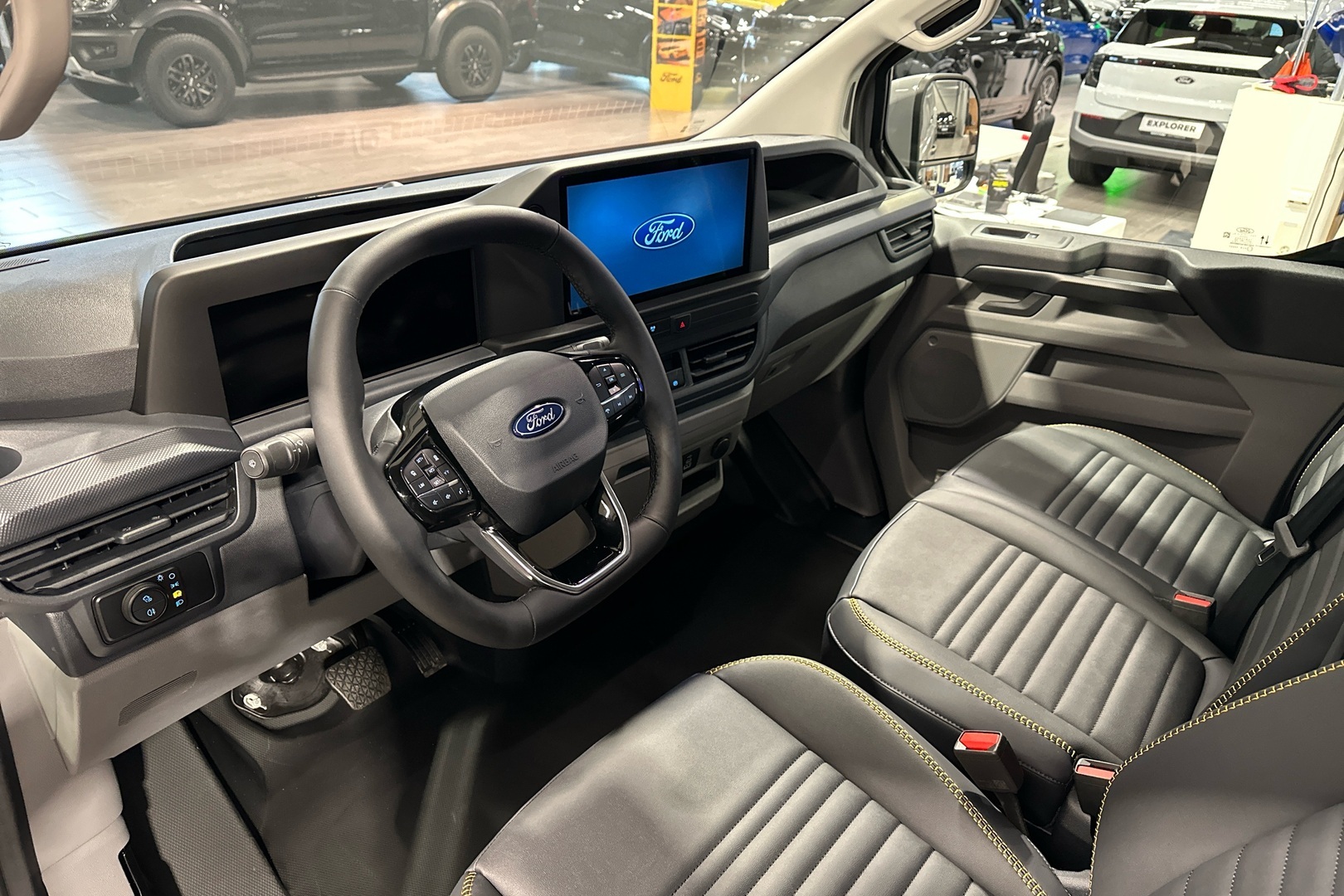 FORD TRANSIT CUSTOM 2026