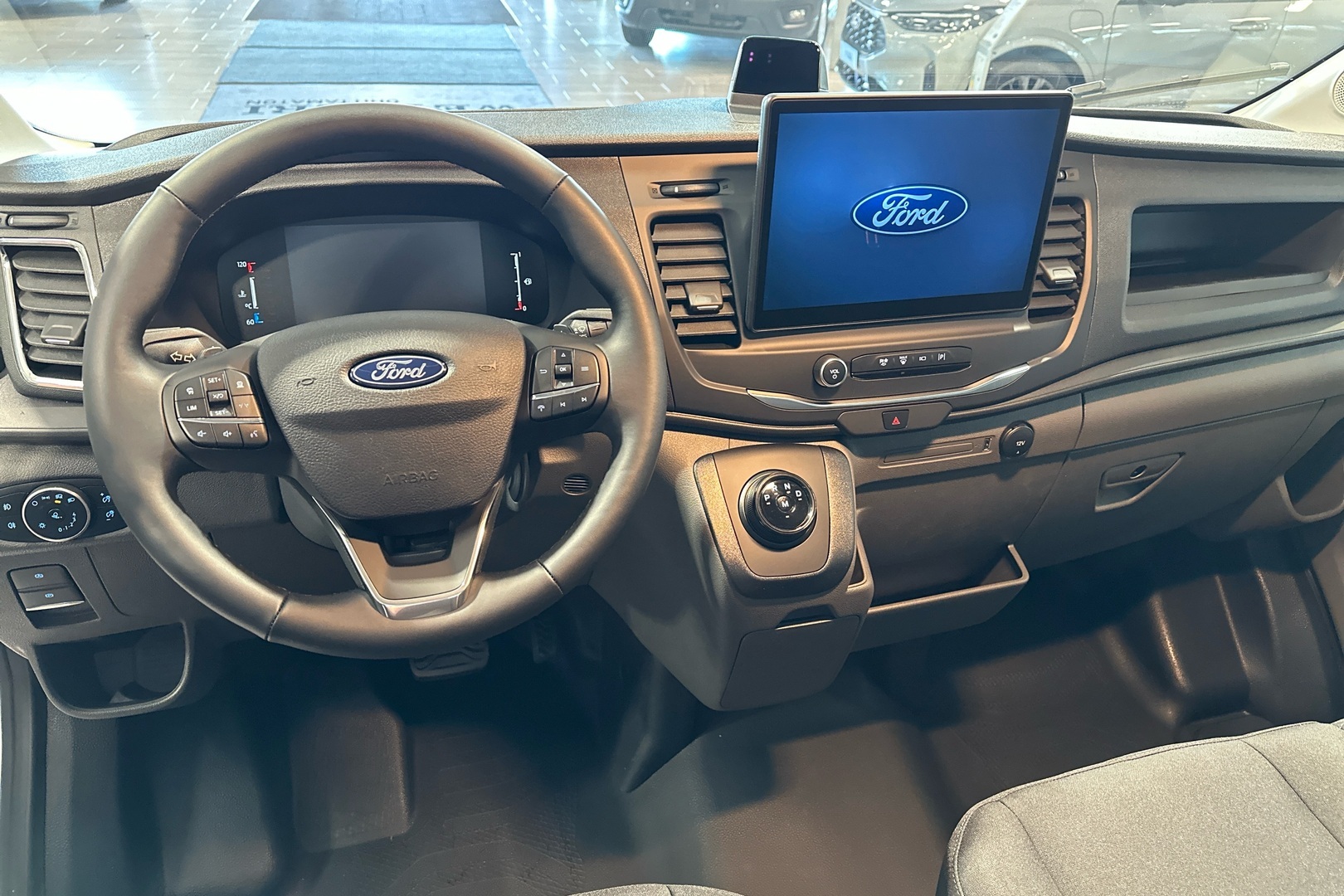 FORD Transit 9