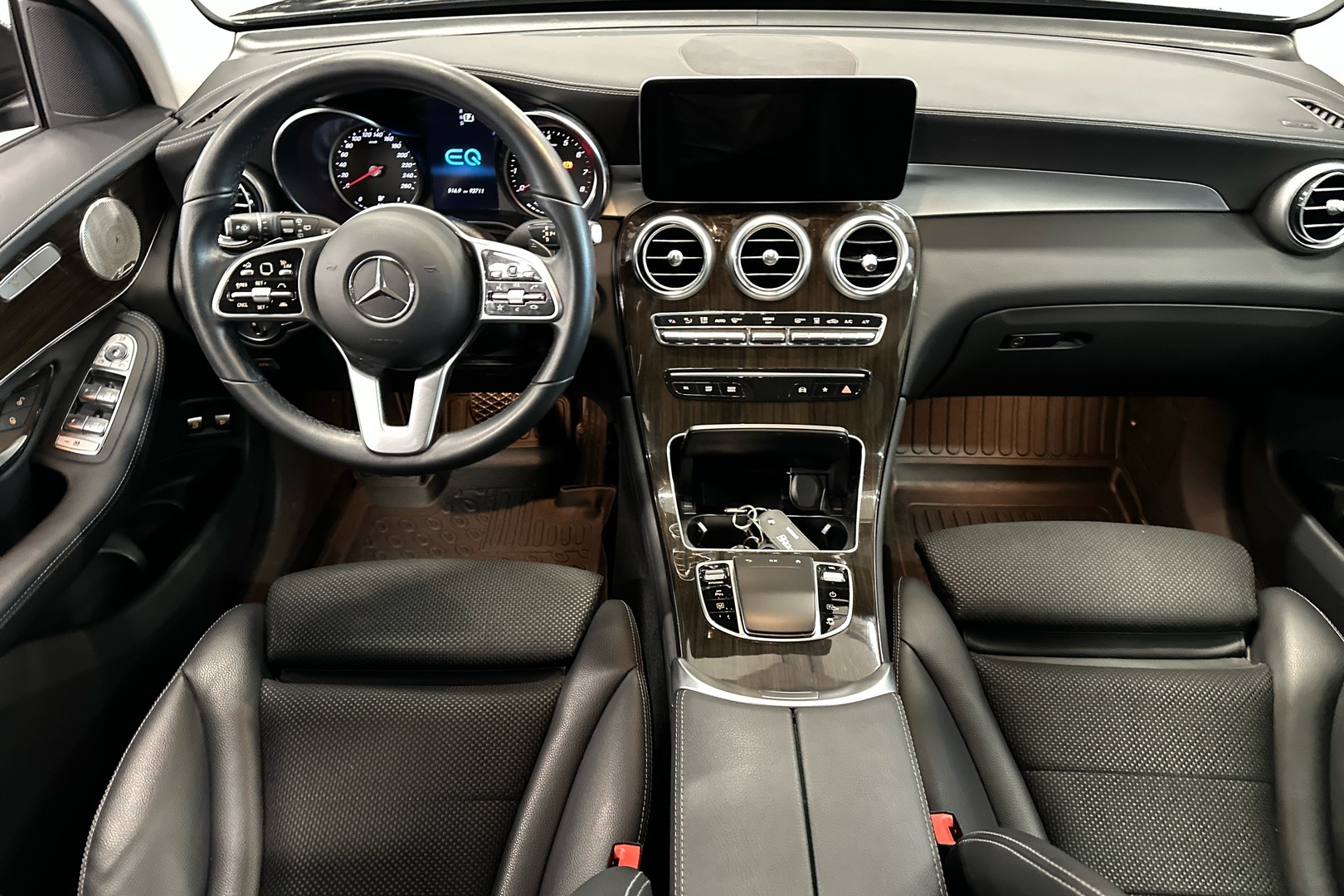 MERCEDES-BENZ GLC 2022