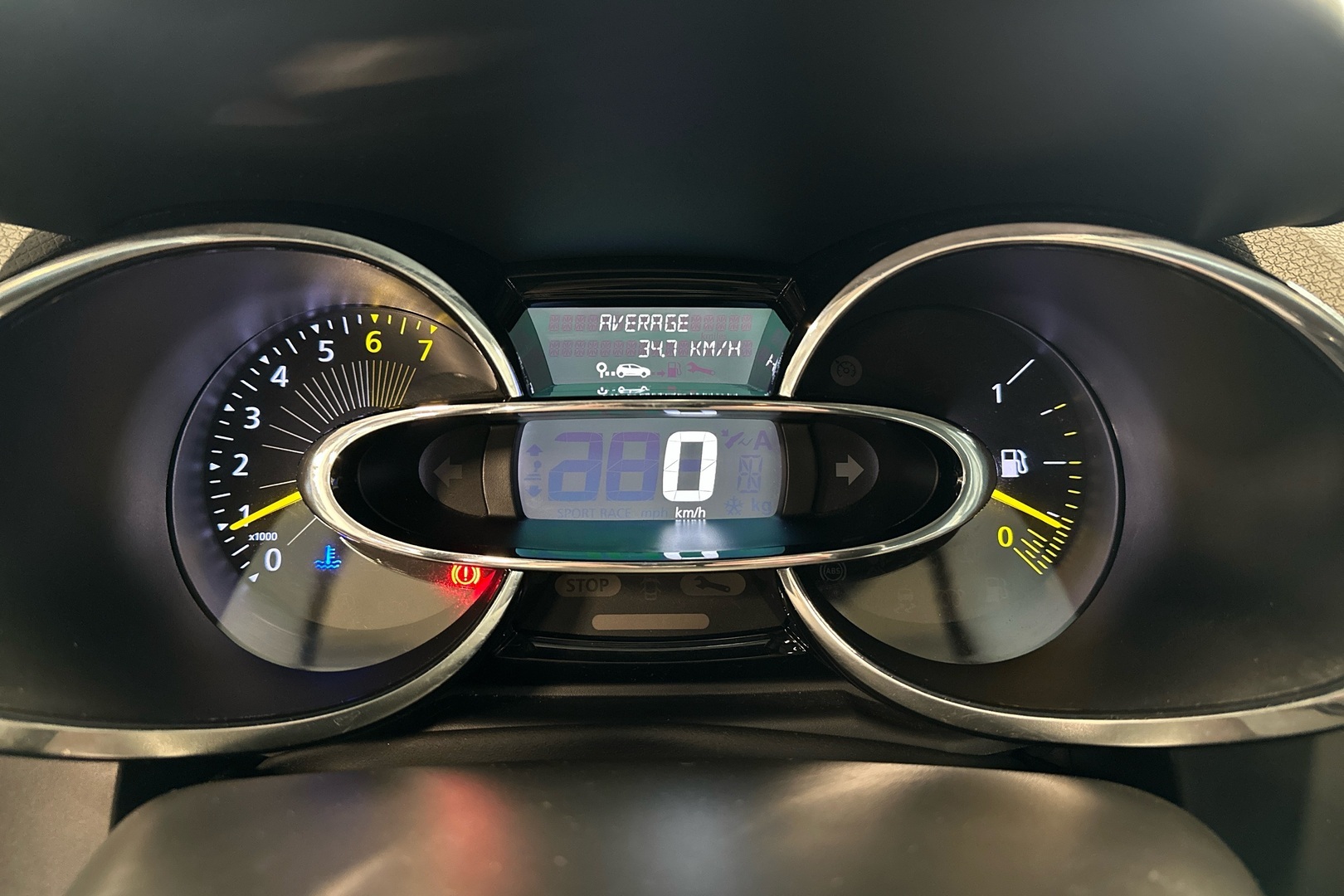 RENAULT Clio 2014