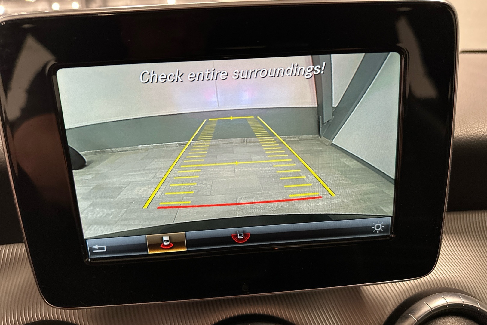 MERCEDES-BENZ CLA 2016