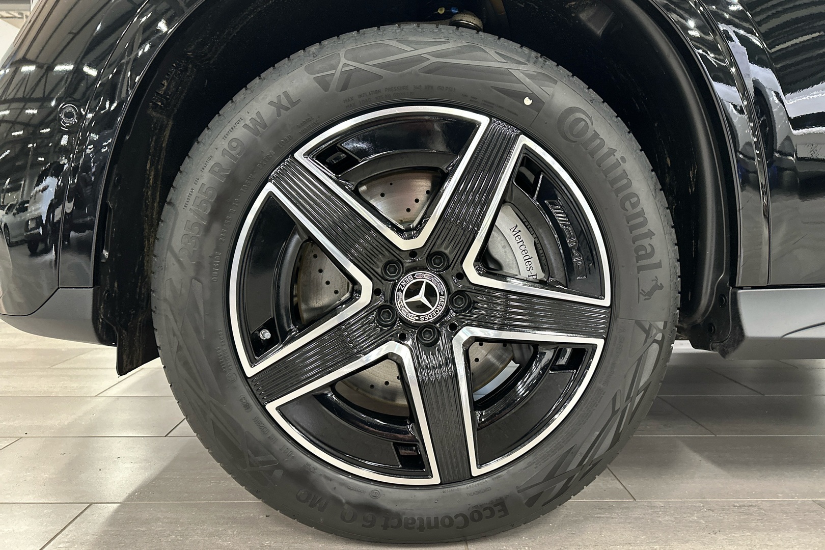 MERCEDES-BENZ GLC 2024