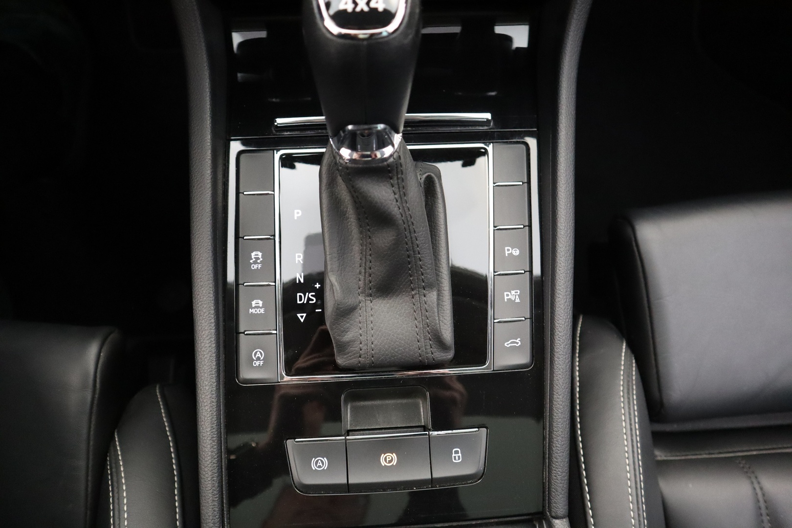 SKODA Superb 2021