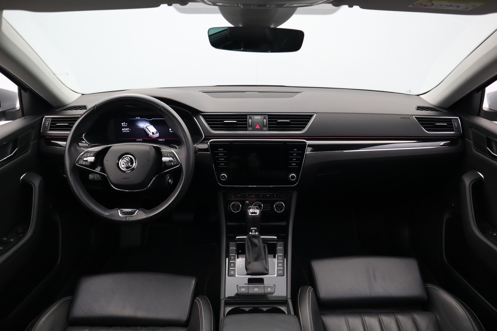 SKODA Superb 2021