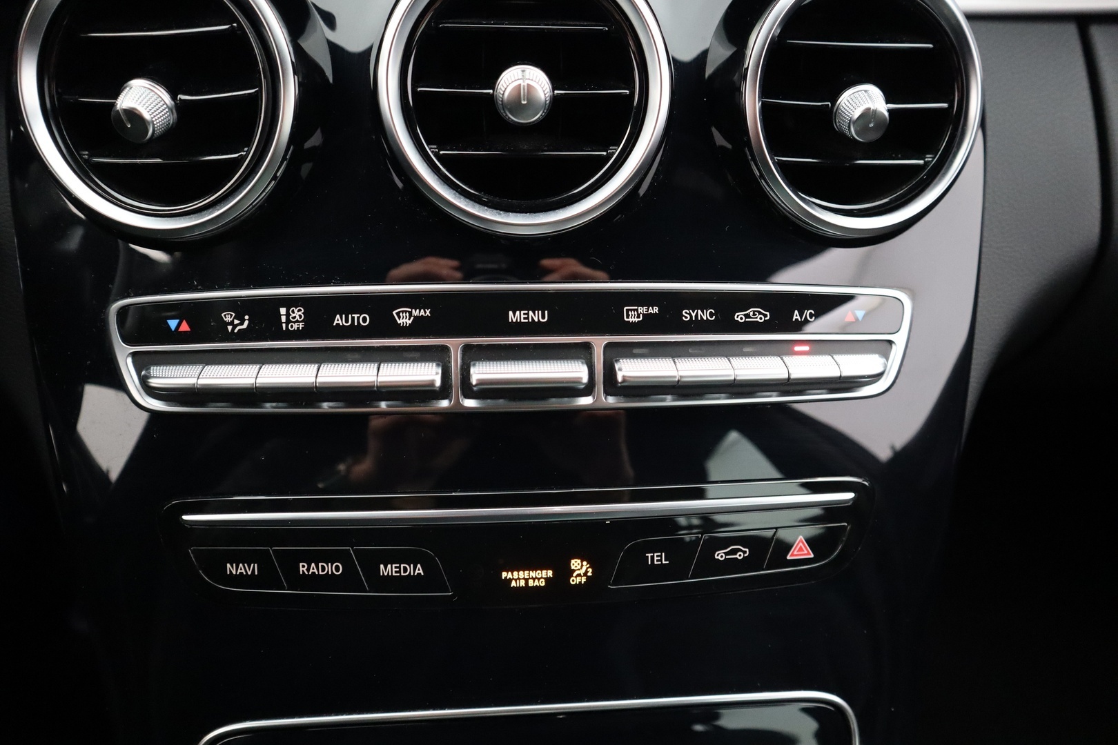 MERCEDES-BENZ C 2020