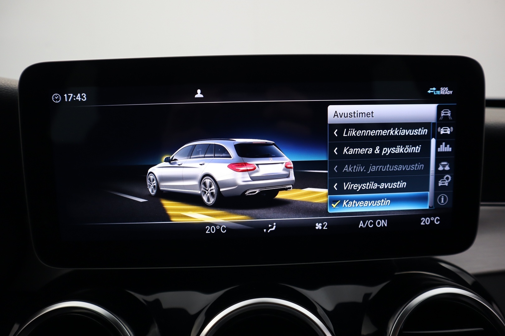 MERCEDES-BENZ C 2020