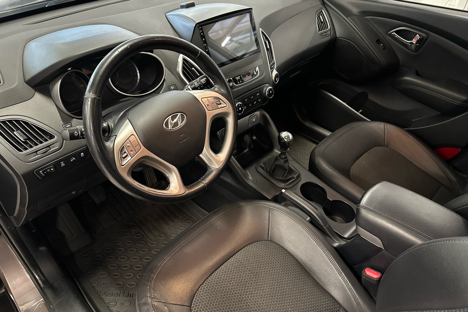 HYUNDAI ix35 2013