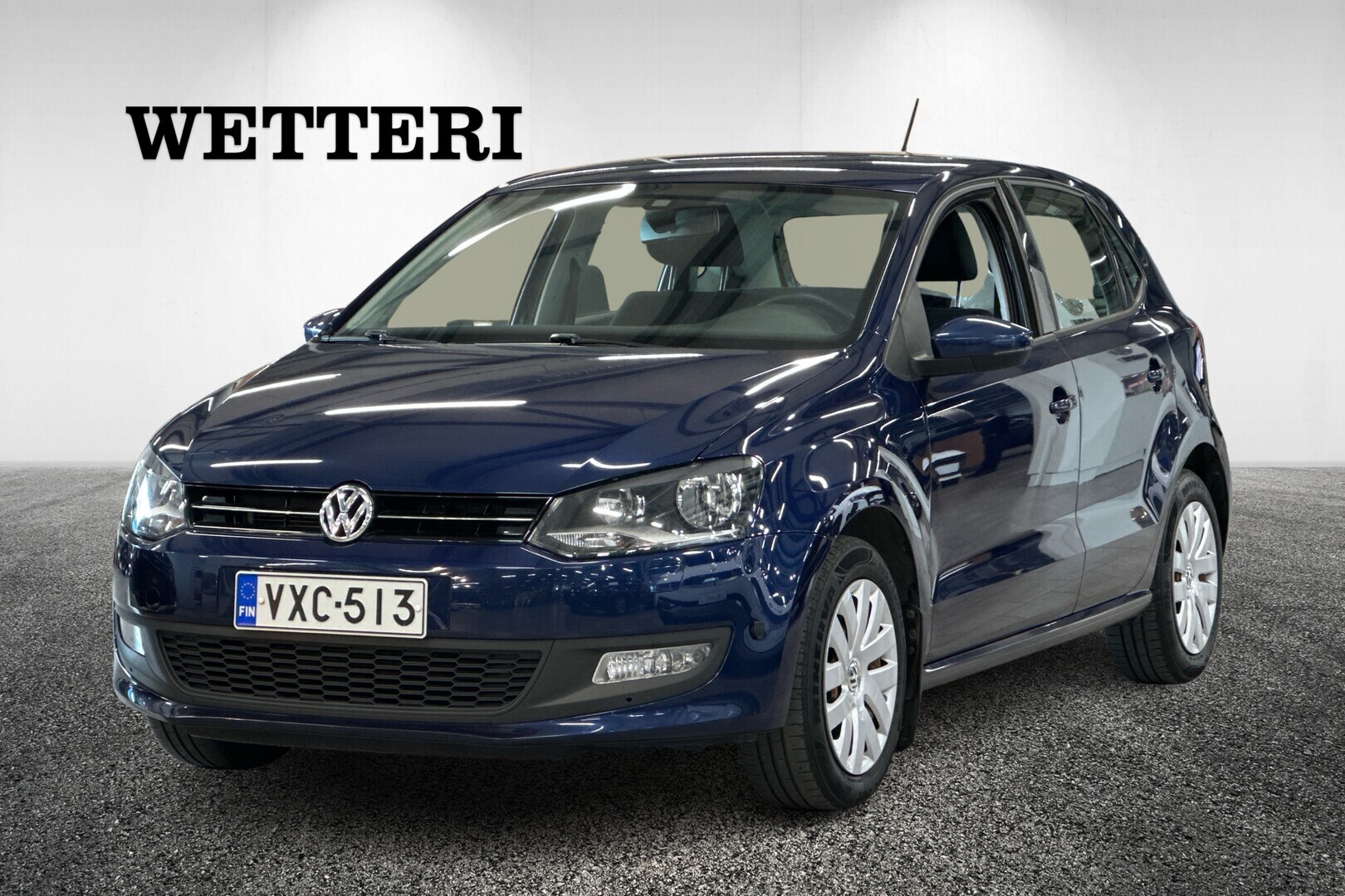 VOLKSWAGEN Polo 2013
