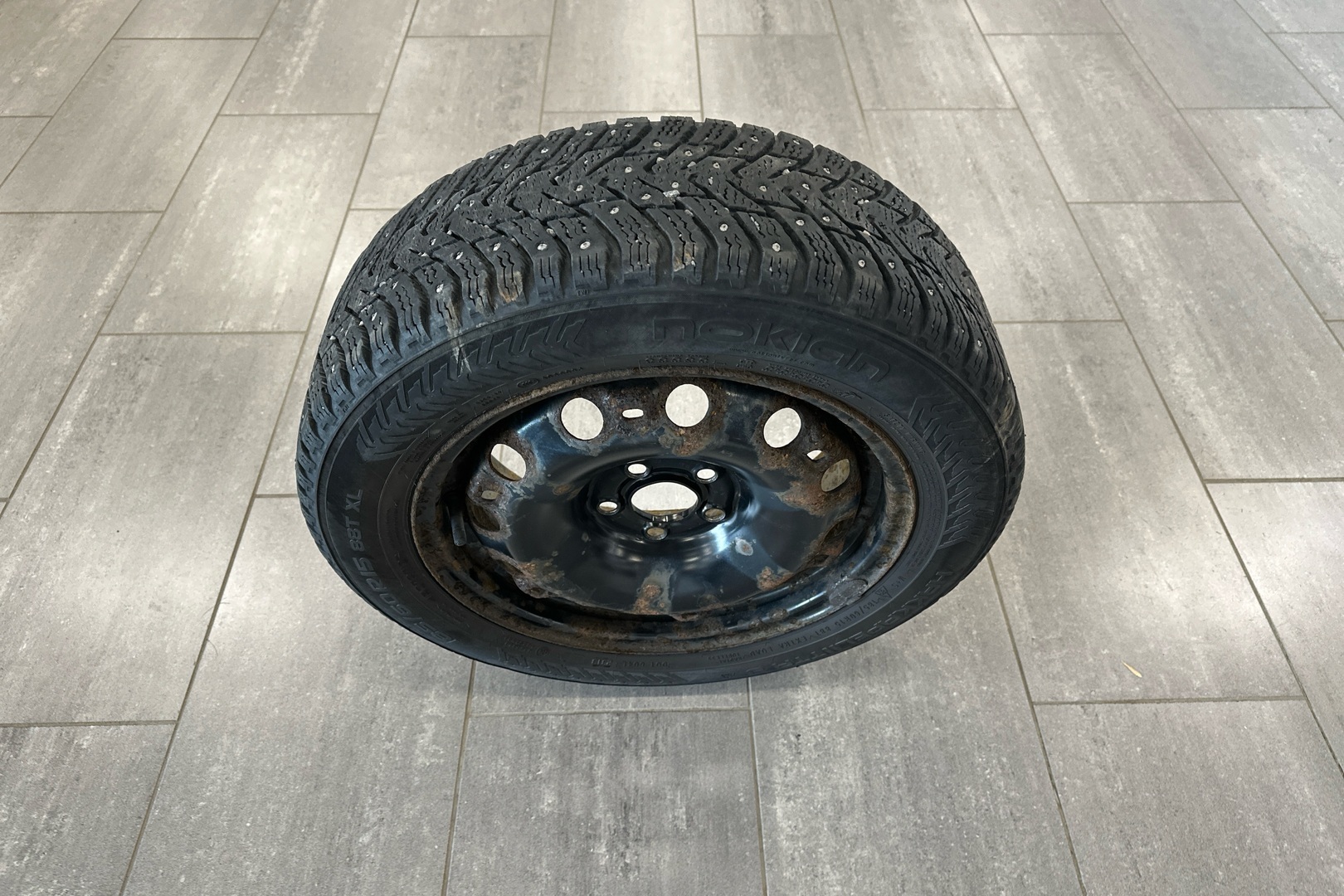 VOLKSWAGEN Polo 2013